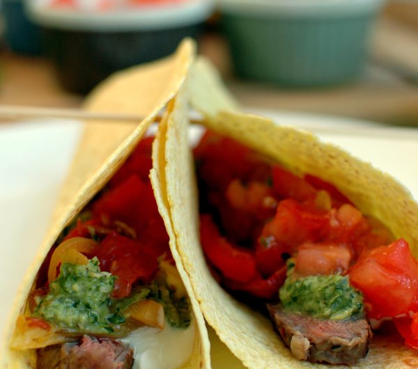 tacos z wołowiną i karmelizowanymi warzywami