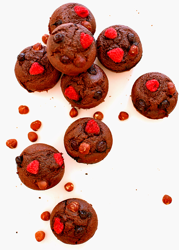 muffiny nutella z czekolada i orzechami laskowymi