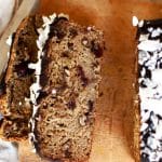 chlebek bananowy z płatkami owsianymi i orzechami, czyli bomba błonnikowa