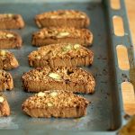 owsiane biscotti z pistacjami i żurawiną- przepis