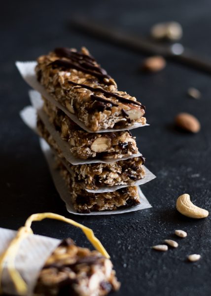 batony energetyczne przekąska przed treningiem batoniki owsiane granola